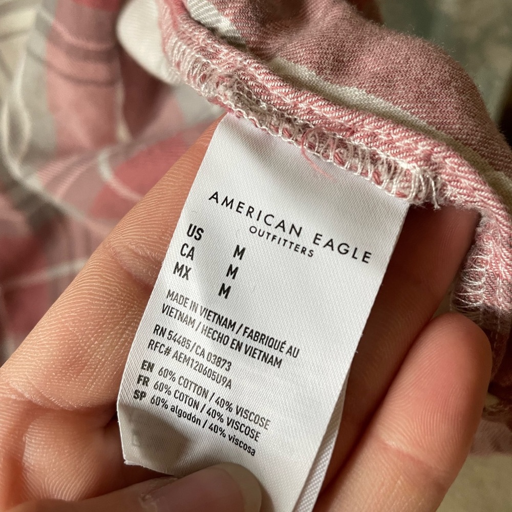 American Eagle cropped tiger plaid button down - Picture 10 of 16